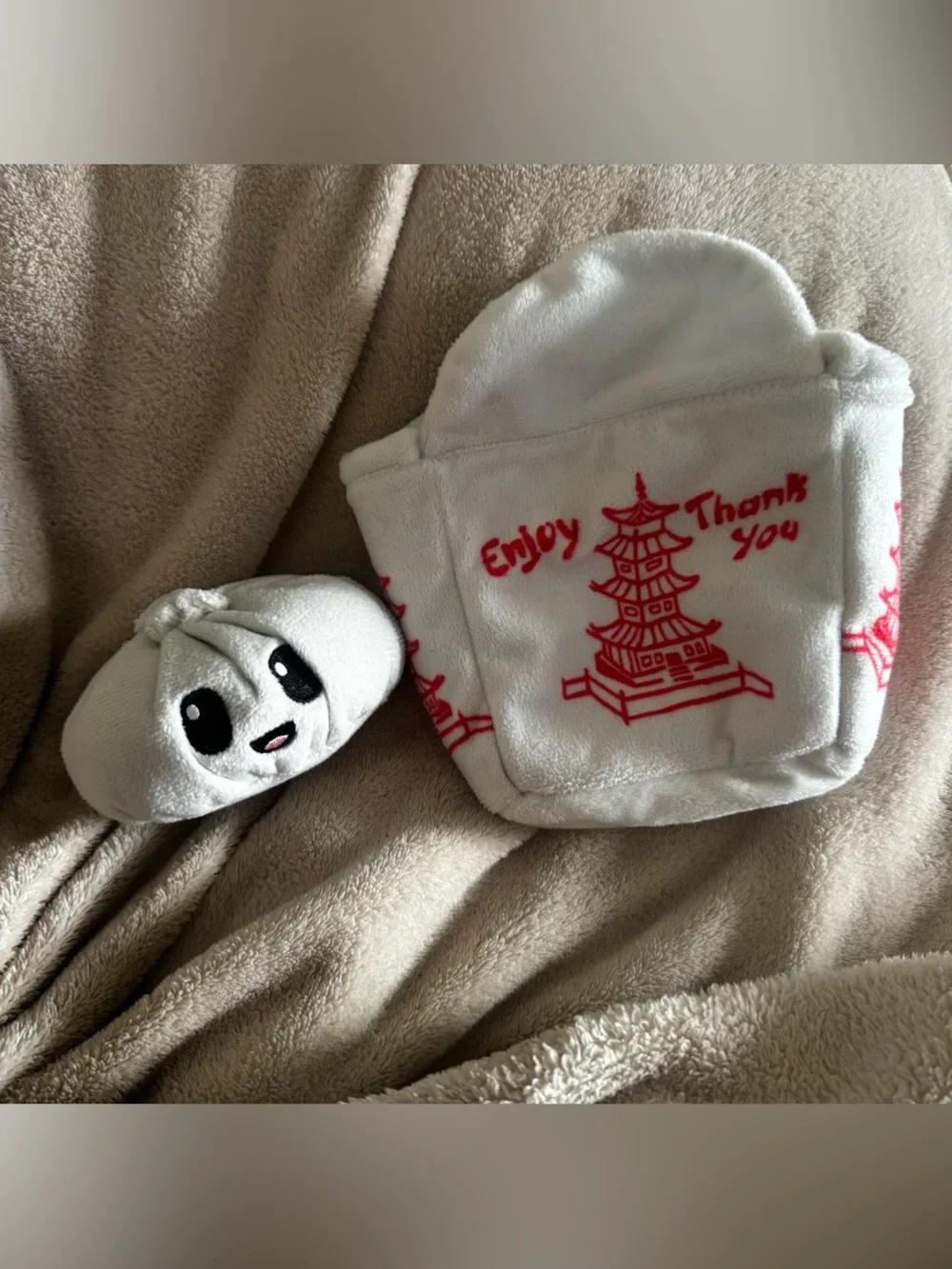 Bark box White Plush Takeout Box Pouch with Red Pagoda Embroidery